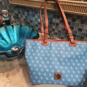 Dooney & Bourke Leisure Shopper Sky Blue Monogram Tote